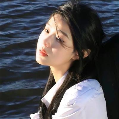 卡罗尔与星期二